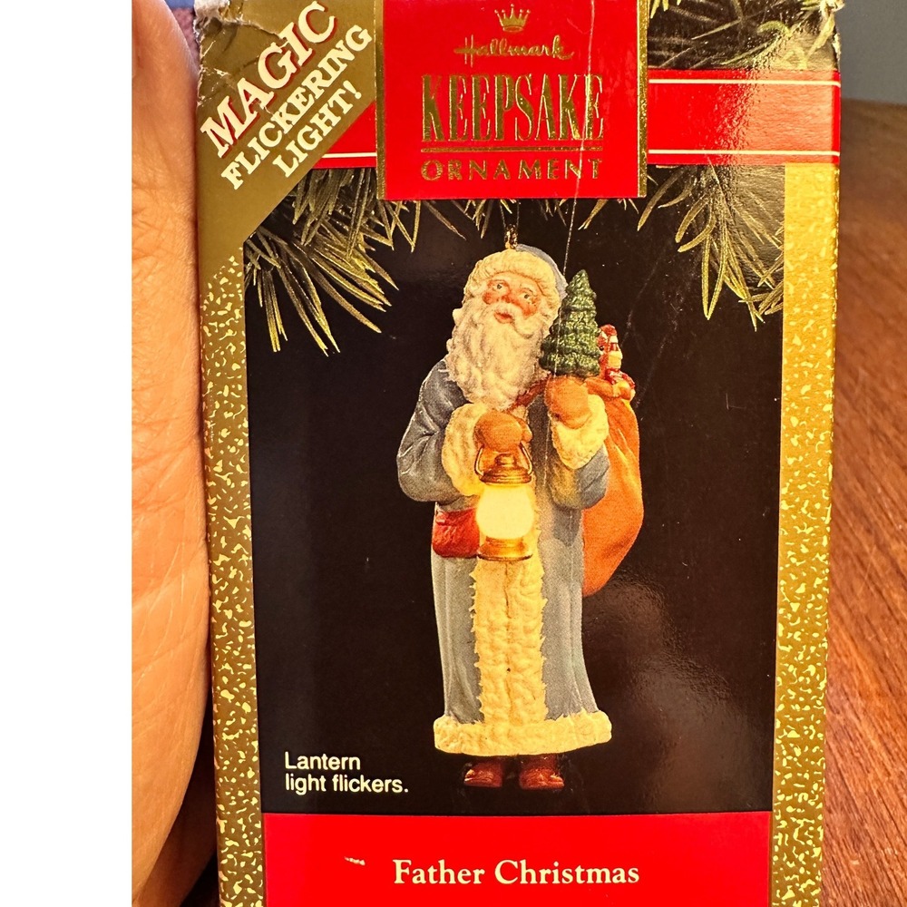 Vintage 1991 Hallmark Father Christmas Keepsake Ornament Magic Flickering Light